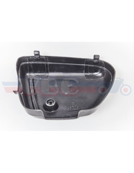 Cache lateral droit HONDA CB250 CB350 K3 K4 17231-344-671P