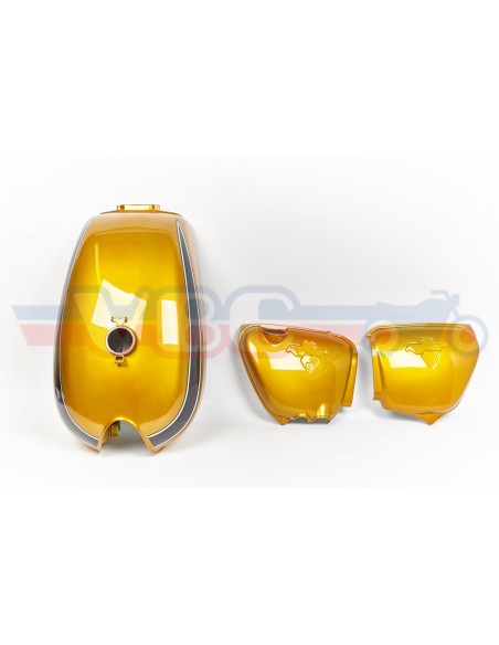 Habillage CANDY GOLD complet + accessoires pour CB 750 Four K2