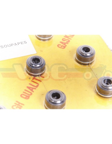 AERZETIX Lot De 4 Joints De Queue De Soupape - Compatible 027109675, 027109675C, 11341288544 - Pièce Moteur Fiable