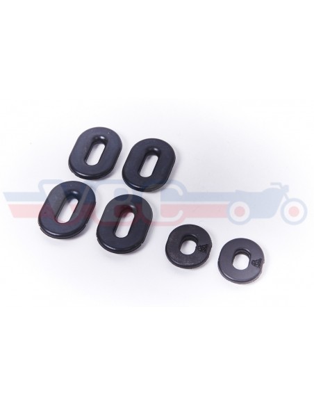 Kit de caoutchoucs de cache lateraux pour CB 500 Four