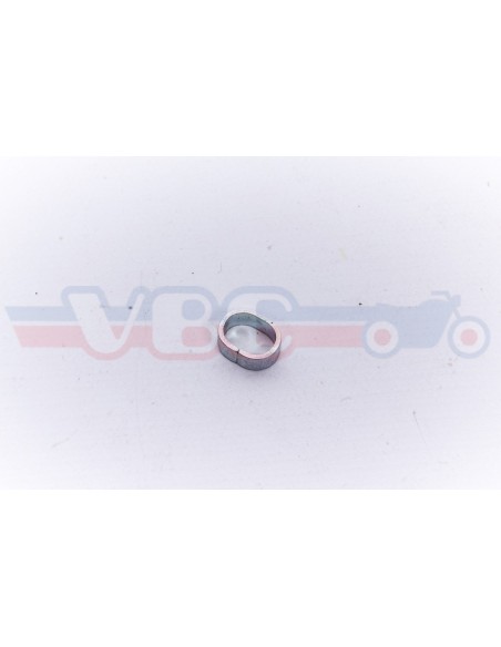Entretoise ovale de carter de chaine CB 500F et CB750 k0 k1
